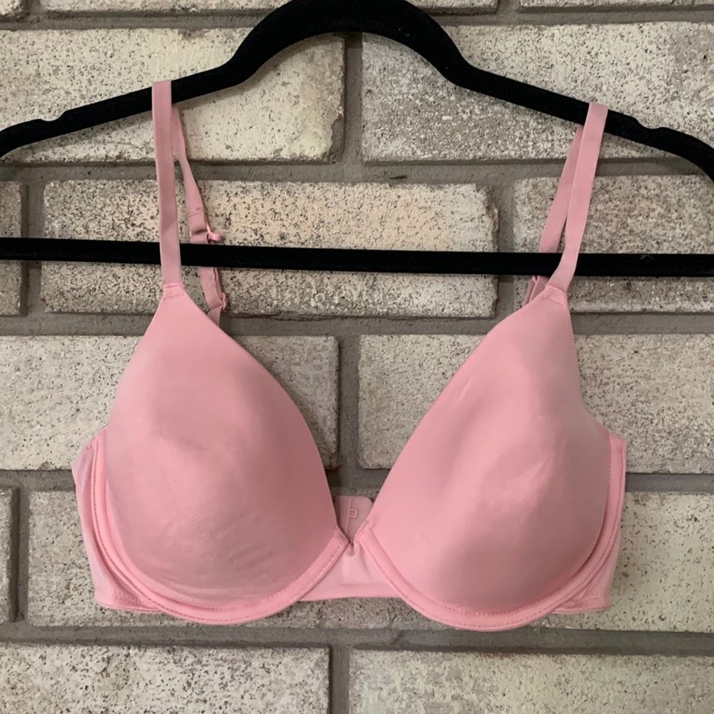 3for$20 bra has underwire 34C